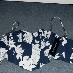 white fox brandnew corset top size small